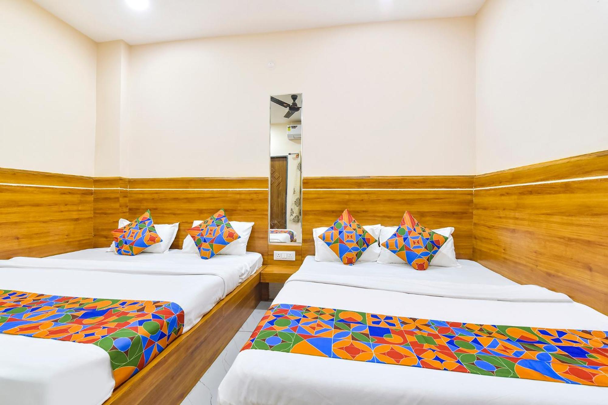 Fabhotel Somnath Удджайн Экстерьер фото